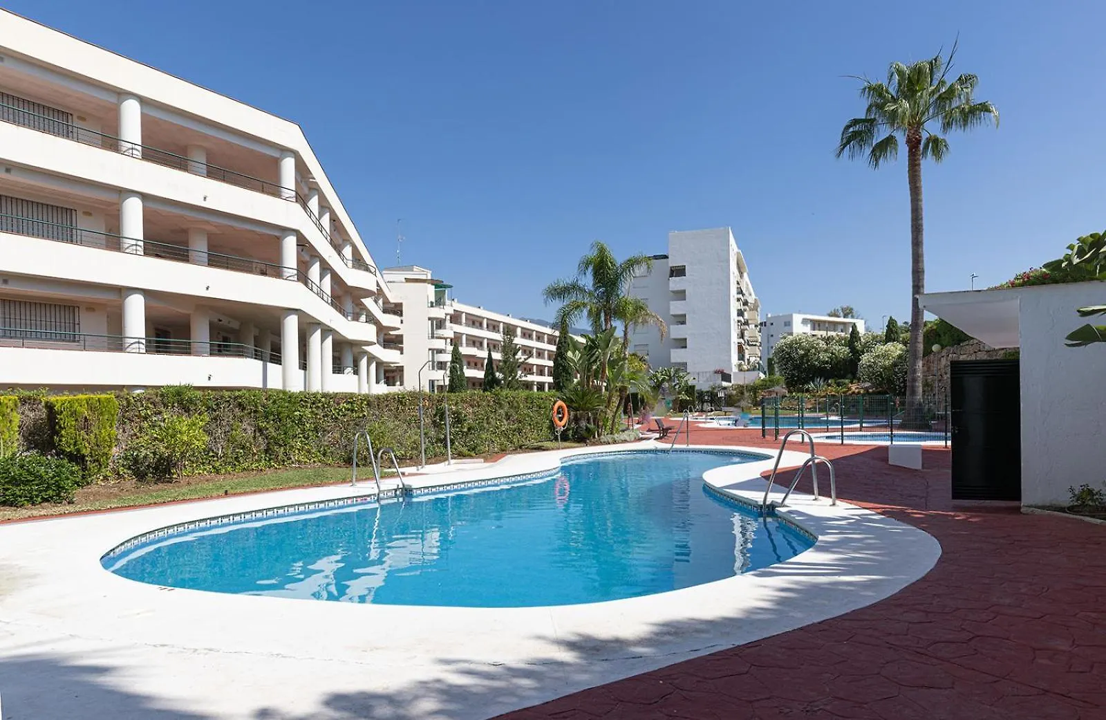 Bright Penthouse With Swimming Pool In Marbella Apartment