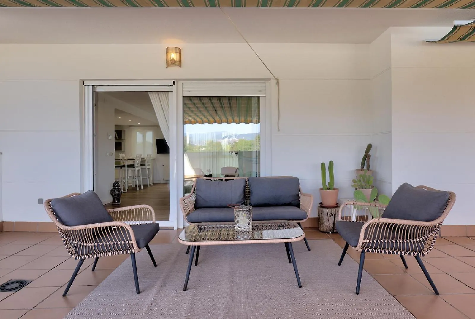 Bright Penthouse With Swimming Pool In Marbella Apartment