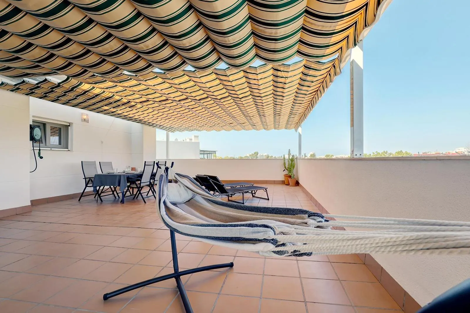 Bright Penthouse With Swimming Pool In Marbella Apartment