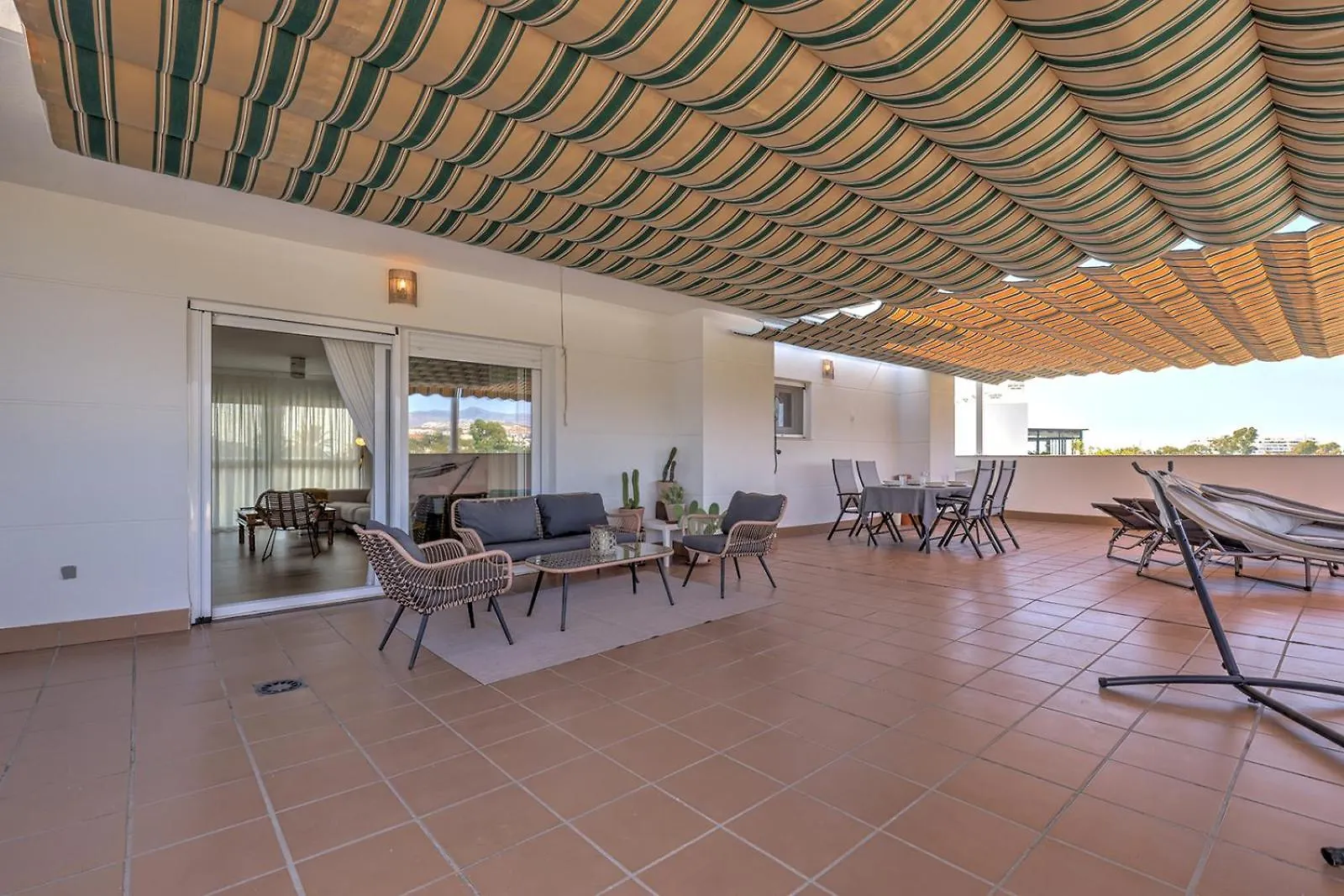 Bright Penthouse With Swimming Pool In Marbella Apartment